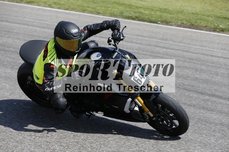 /15 13.05.2025 Max Racing ADR/Gruppe gruen/64